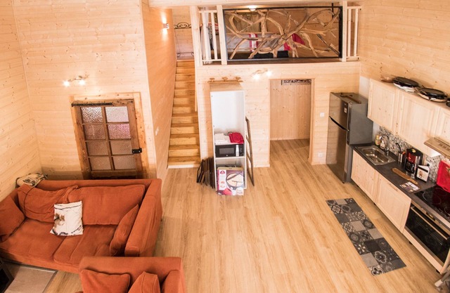 Large apartment, Morillon