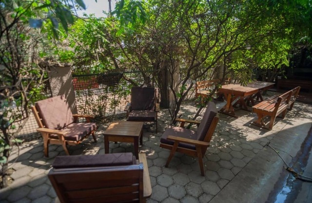 Large Cozy room including free breakfast
