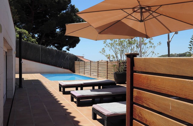 Large & cozy villa with private pool in Canet de Mar on the Mediterranean Sea