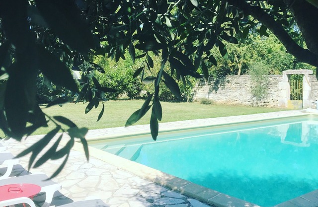 Large family home, private pool, near La Rochelle and Vendée beaches