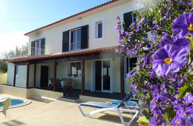 Large Family House With Heated Pool And Panoramic Sea Views
