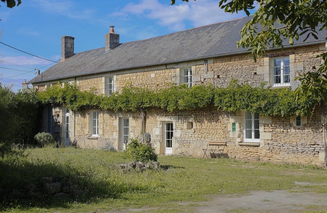 Large farmhouse ideal for families and friends Le Refuge des Amis