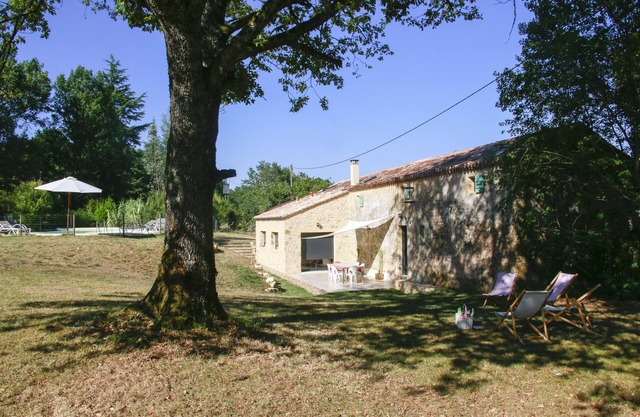 Large house ideal for 6 people