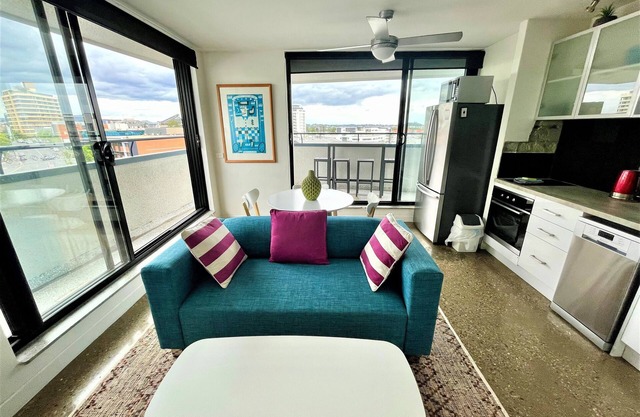 Large Funky City Apartment
