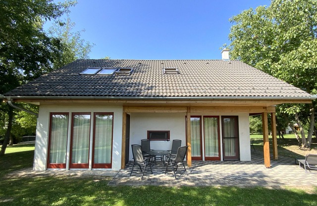 Large holiday villa on a spacious plot. The villa is located on the east side of the site with unobs