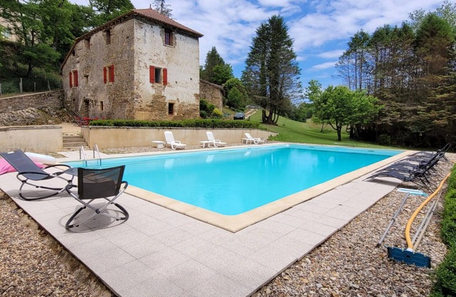 Large house for 8 - Peace and quiet - Pool