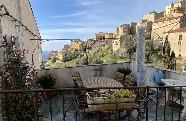 Large house in medieval village between sea and mountains with panoramic view