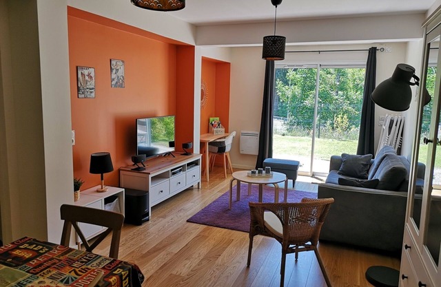 Large new T2 4 * near Mont Dore ski resort with private parking