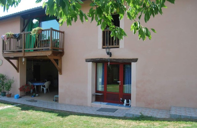 Large Studio surrounded by extensive garden with pool