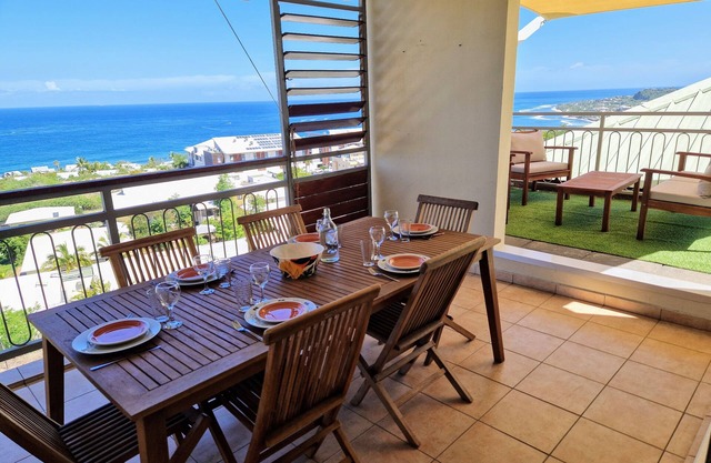 Large T3 Breathtaking ocean view - Saint-Gilles