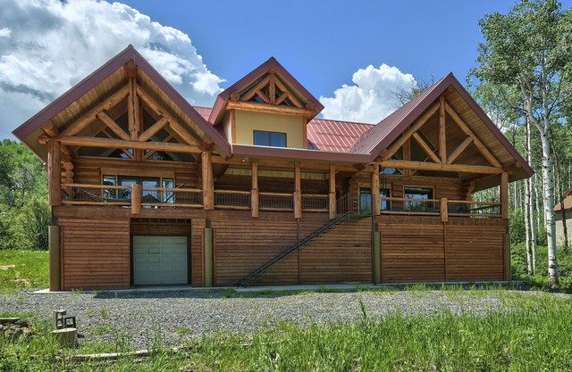 Large Vega Lake Colorado REAL LOG CABIN