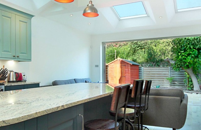 Large Victorian house, surrounded by parks, easy access to train, tube and buses