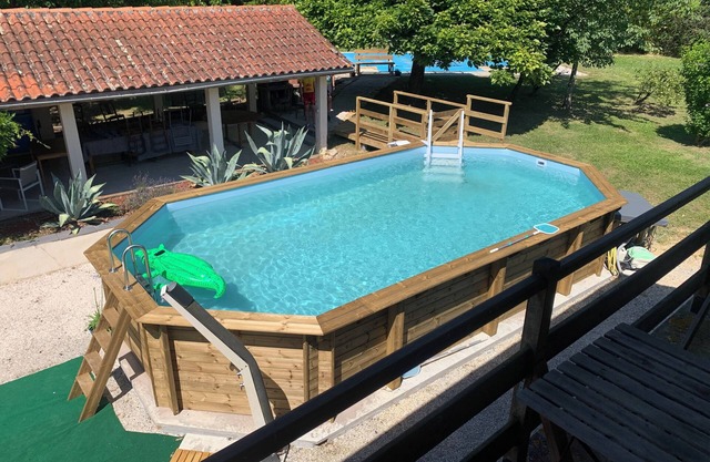 Large villa with pool for family holidays in the Pyrenees