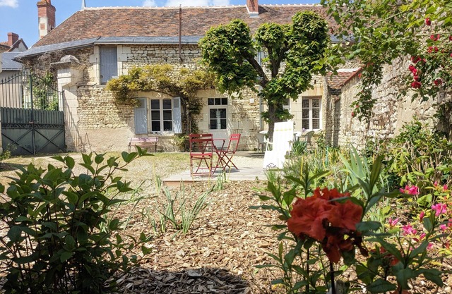 Larigaudiereloirevalley: a gîte in castle country near Futuroscope