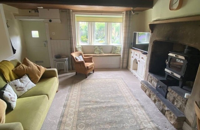 Lavender Cottage 18th Century Characterful Space