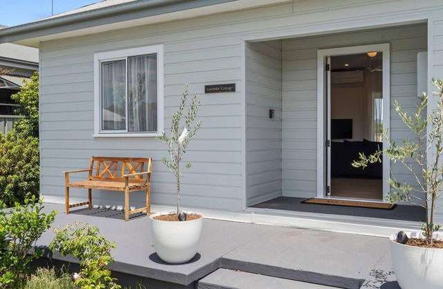 Lavender Cottage - Minutes to Wineries