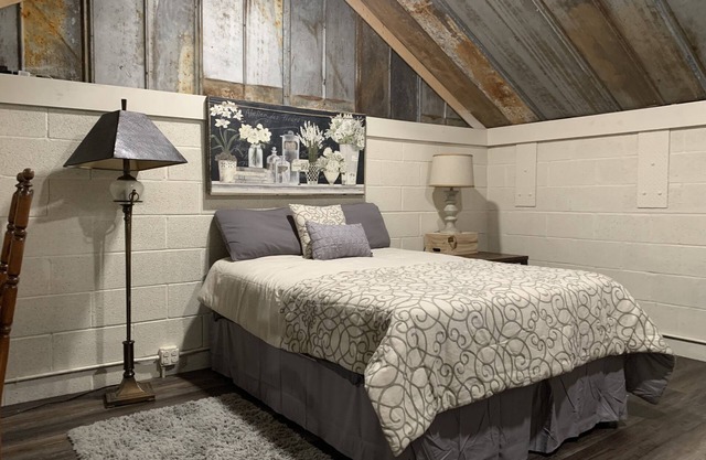 Lavender Loft at Jamestown Ranch