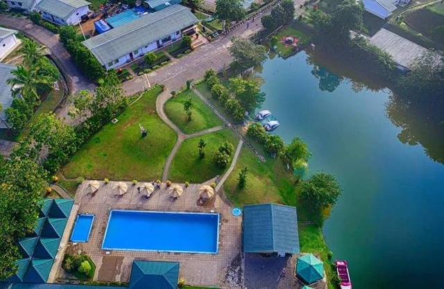 Laya Leisure Resort & Spa