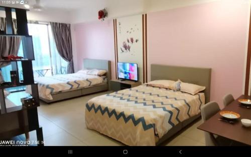 LCP 2 RELAX HAPPY HOLIDAY MIDHILLS homestay
