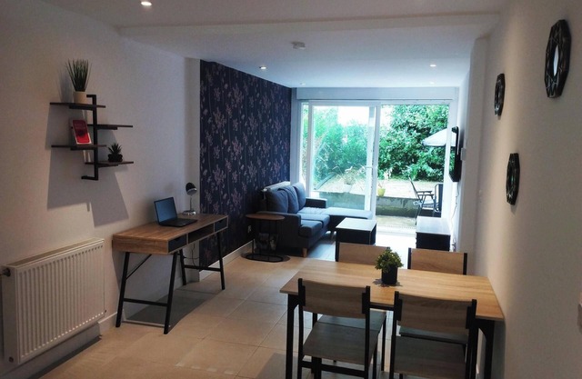 Le Balthazar Appartement T2 Avec Jardin à 5 Minutes du Stade Pierre Mauroy