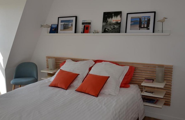 LE BEAU REPAIRE, chambres d'hôtes, quartier historique, 1 à 3 chambres, étage indépendant