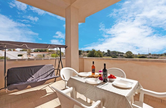 Le Bianche Apt. 3 -Terrace- Near The S, Manduria, Italy