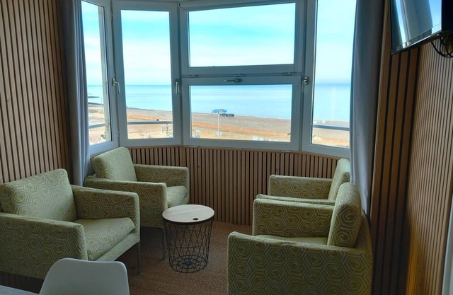 Le Bowindow - CRIEL SUR MER