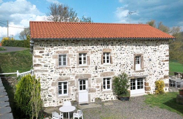 Le Chomeil by Interhome
