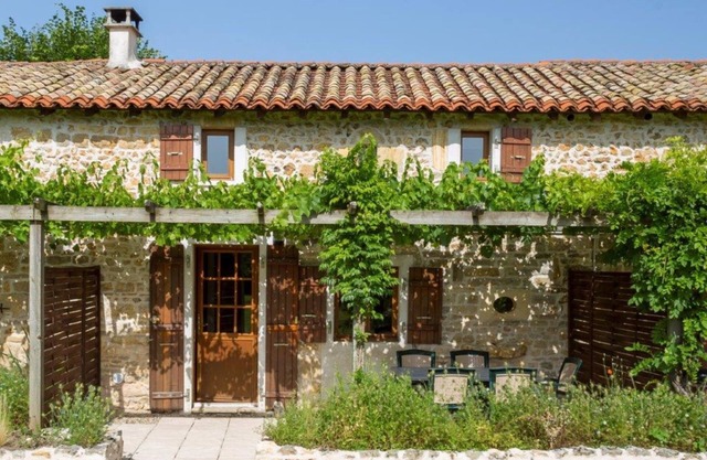 Le Citronnier - Gites de Chaignepain (Sleeps 5)