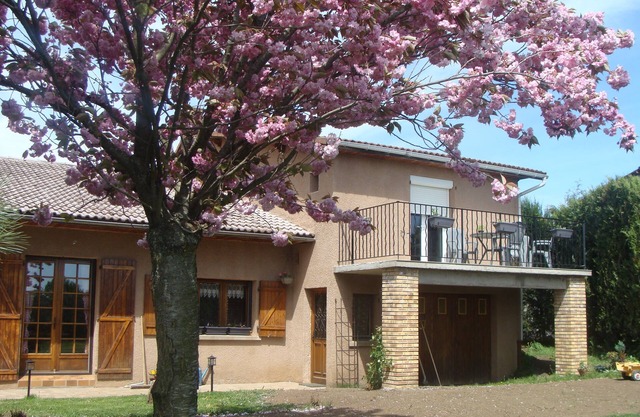 LE CLOS FLEURI .