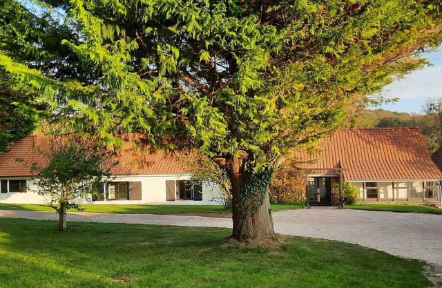 Le Clos Saint Martin, charming gîte - 14 pers- Chic countryside 35mn from the sea