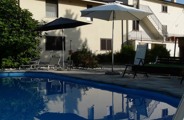 Le Farfalle Abruzzo - Farmhouse apartment 2 with pool near Casoli