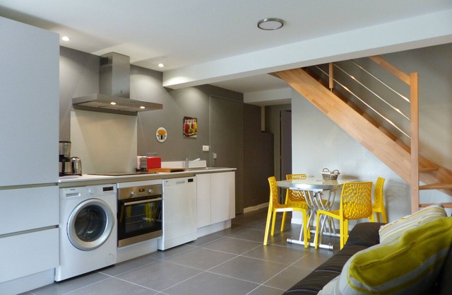Le Fournil-Gîte-Apartment-Ensuite with Bath