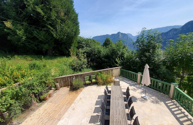 Le Parchey, a cosy mountain gite