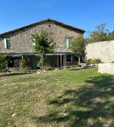 Le Gast, Vaumeilh