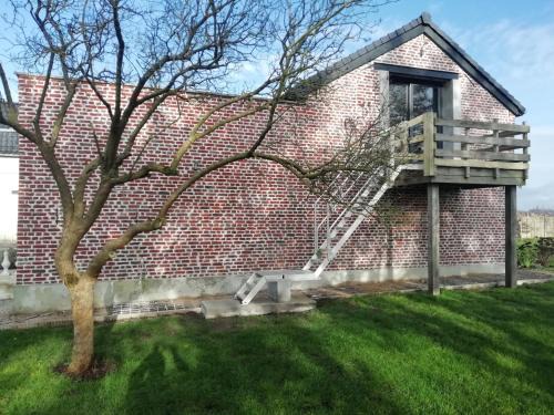 Le gite du chtihameau avec piscine intérieure privative, selon date