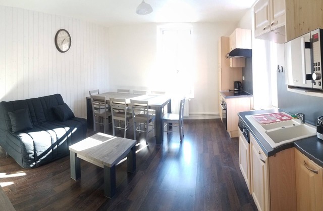 LE LYNX in a charming property in the heart of the Source-Bleue site