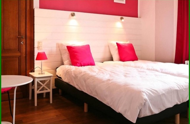 LE MANOIR DE LA RULETTE 20 people, 9 bedrooms