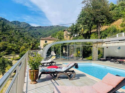 Le Massoulier Pergola