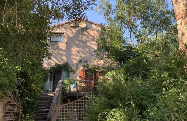 Le Moulin de Mirande, on the banks of the Orb