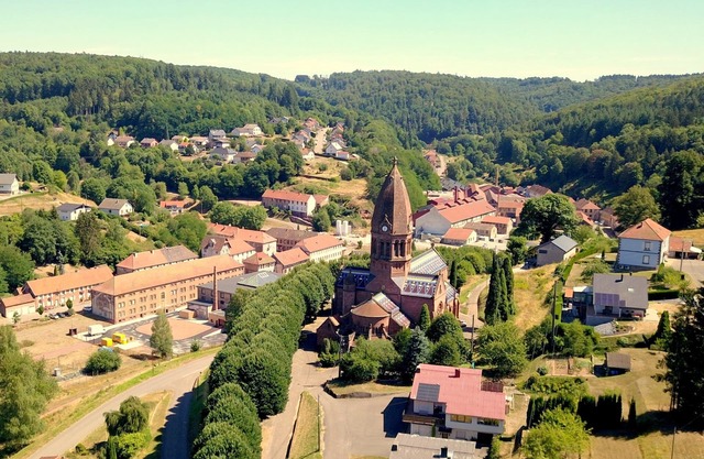 Le Munztal Furnished tourist accommodation in a quiet crystal village