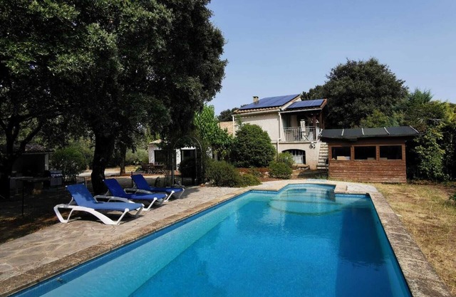 Le Pistoulet - Quiet apartment with pool and terrace