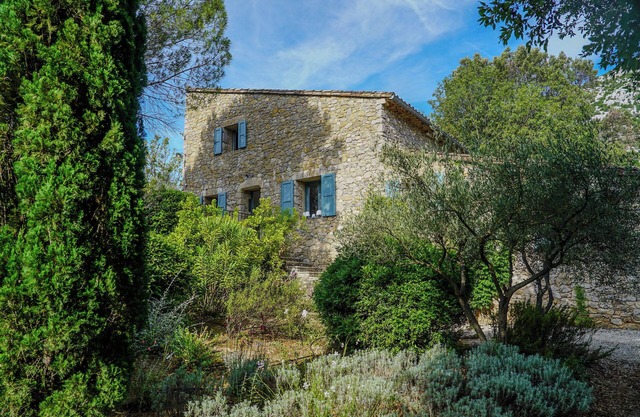 Le Pré de Marius, Farmhouse with natural swimming pool in an exceptional natural setting