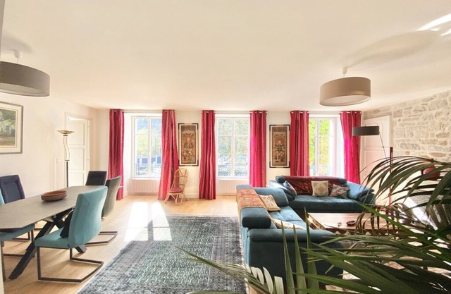 Le Quai 18 - Luxury apartment with parking in the heart of Quimper
