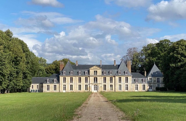 Le Verger - Studio Apartment, Sleeps 15