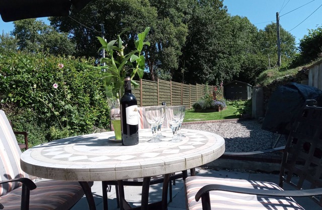 Leat Cottage, Lifton - a perfect Devon escape