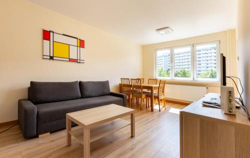 Lecha Comfort Apartment by BookingHost