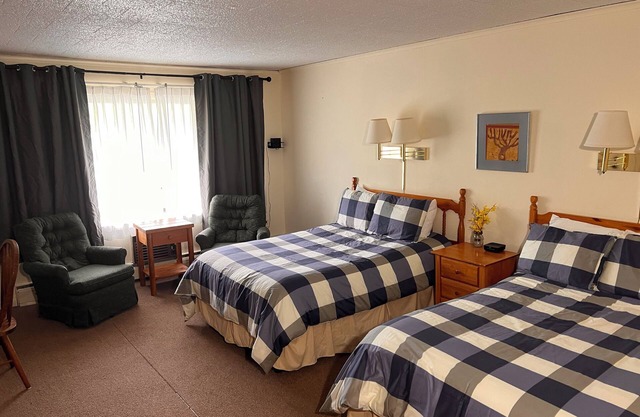 Ledgerock at Whiteface- Family Room