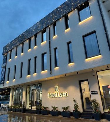 Leon Hotel