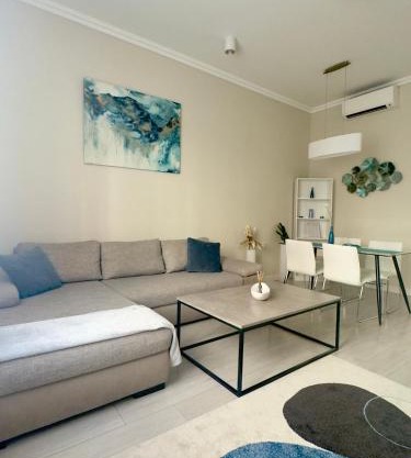 Lerissa Buda Residence